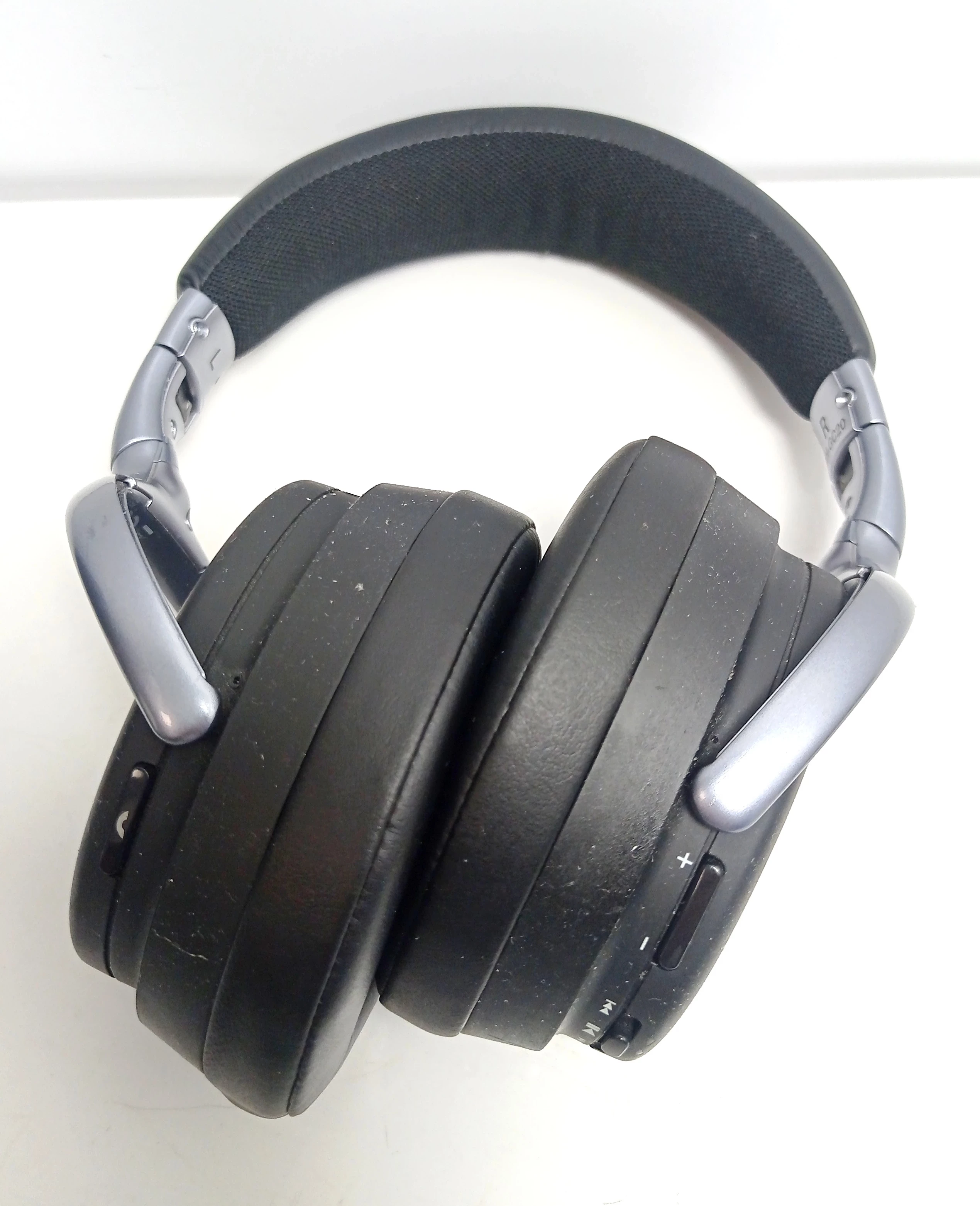 sluchawki-denon-ah-gc20-kolor-dominujacy-129357-3