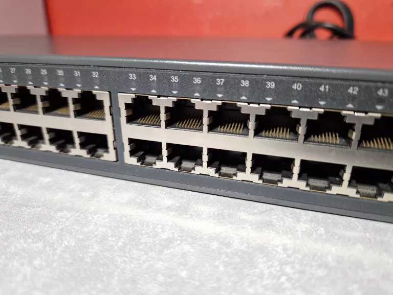 SWITCH TP-LINK TL-SG1048 GIGABIT ETHERNET 48 PORTÓW