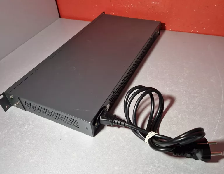 SWITCH TP-LINK TL-SG1048 GIGABIT ETHERNET 48 PORTÓW