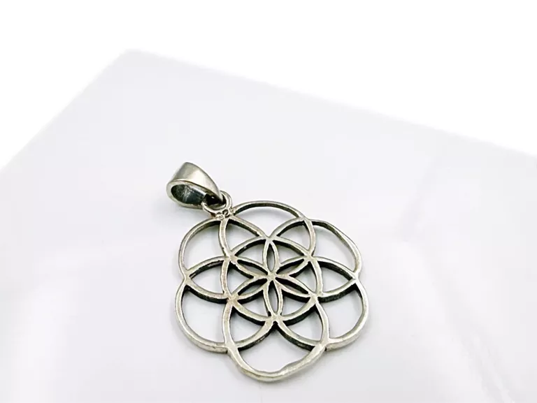 SREBRNA ZAWIESZKA W 1,28 G PR 925