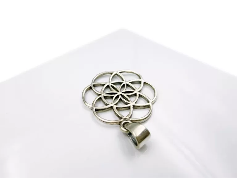 SREBRNA ZAWIESZKA W 1,28 G PR 925