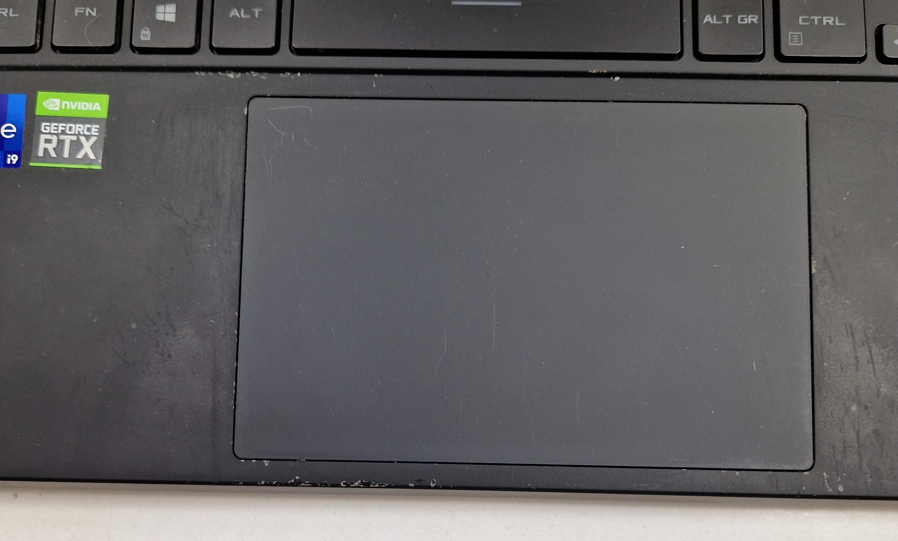 laptop-asus-rog-zephyrus-m16-gu603hr-k8021r-i9-32gb2tb-rtx-3070-win11-pro-przekatna-ekranu-16