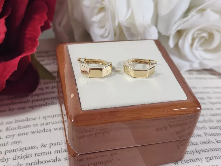 ZŁOTE KOLCZYKI 1,64G 585