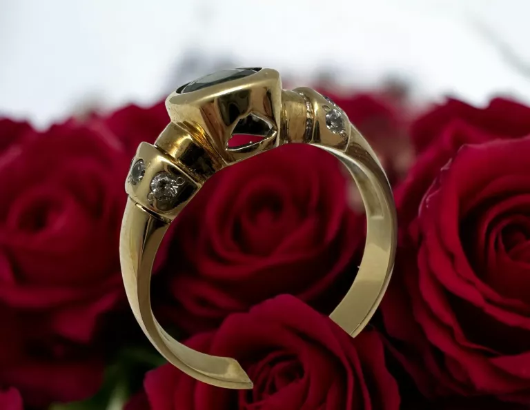 PIĘKNY ZŁOTY PIERŚCIONEK 585 | 4,39G | R:13