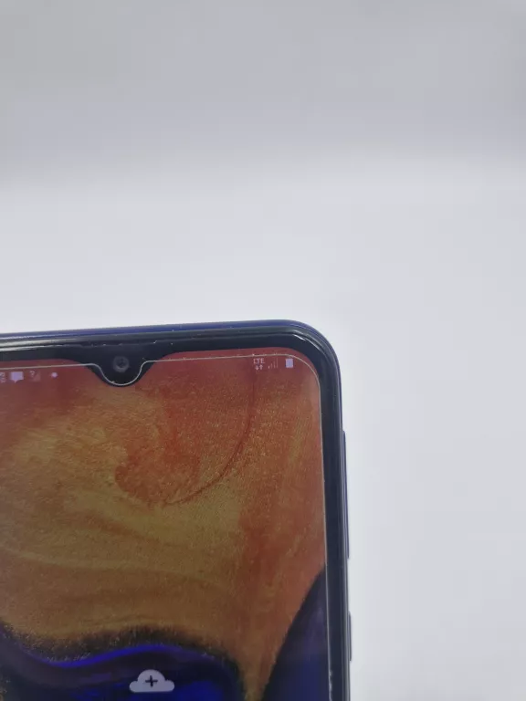 TELEFON SAMSUNG A20E 32/3 GB RAM