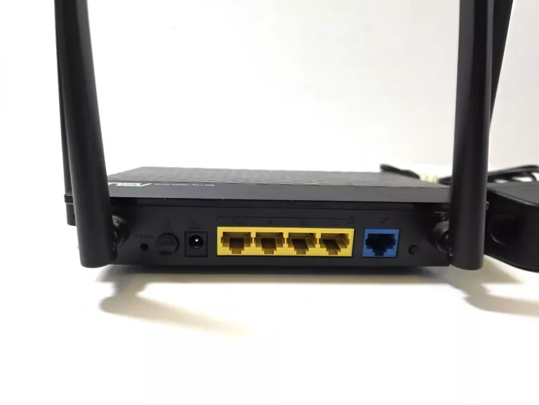 ROUTER AUSUS RT-AC58U + ZAS