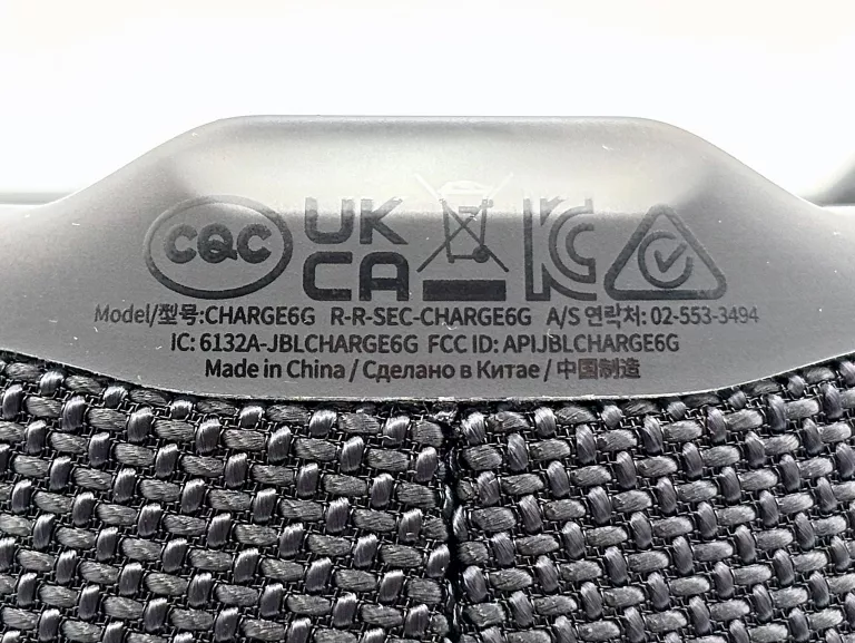 GŁOŚNIK PRZENOŚNY JBL CHARGE 6 CZARNY 45W