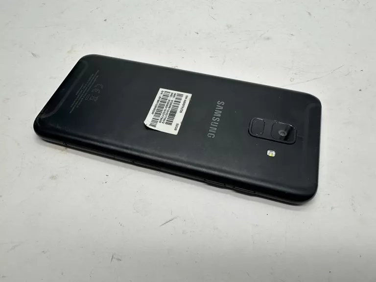 SAMSUNG A6  3/32GB 16 MP 3000MAH DS 5,6"