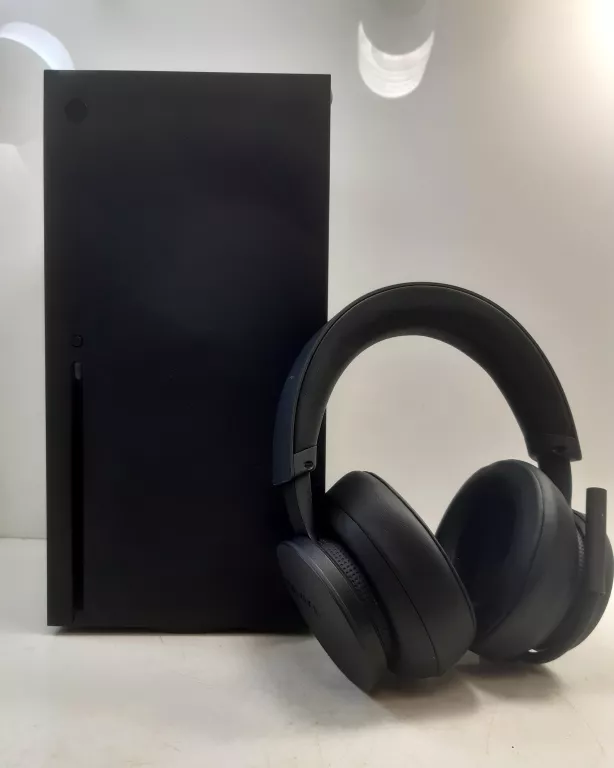 KONSOLA XBOX SERIES X KOMPLET + SŁUCHAWKI XBOX