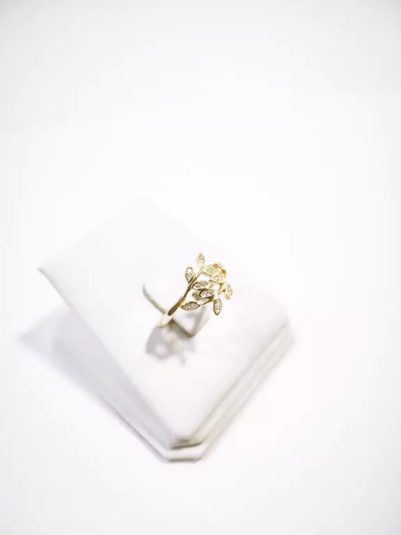 SREBRNY PIERŚCIONEK 925 1,59G R21