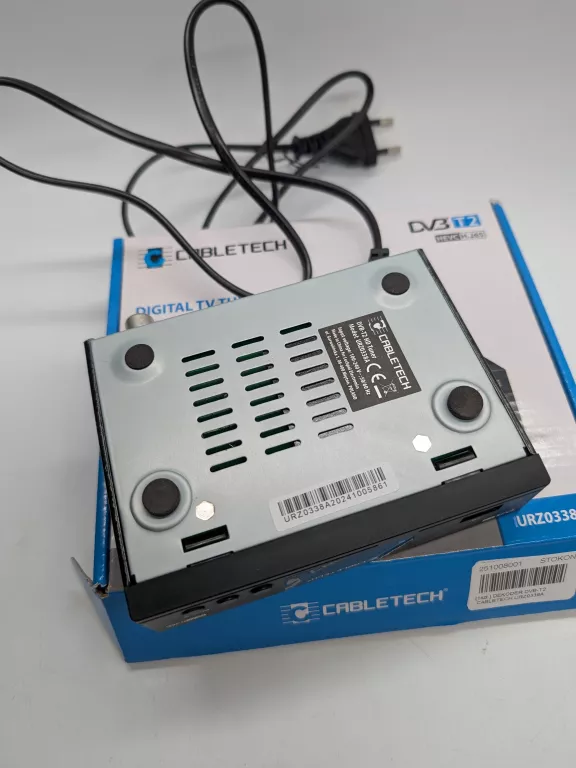 DEKODER DVB-T2 CABLETECH URZ0338A