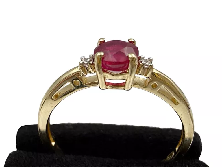 ZŁOTY PIERŚCIONEK Z RUBINEM W 1,99 G PR 585 ROZM. 19 + CERTYFIKAT