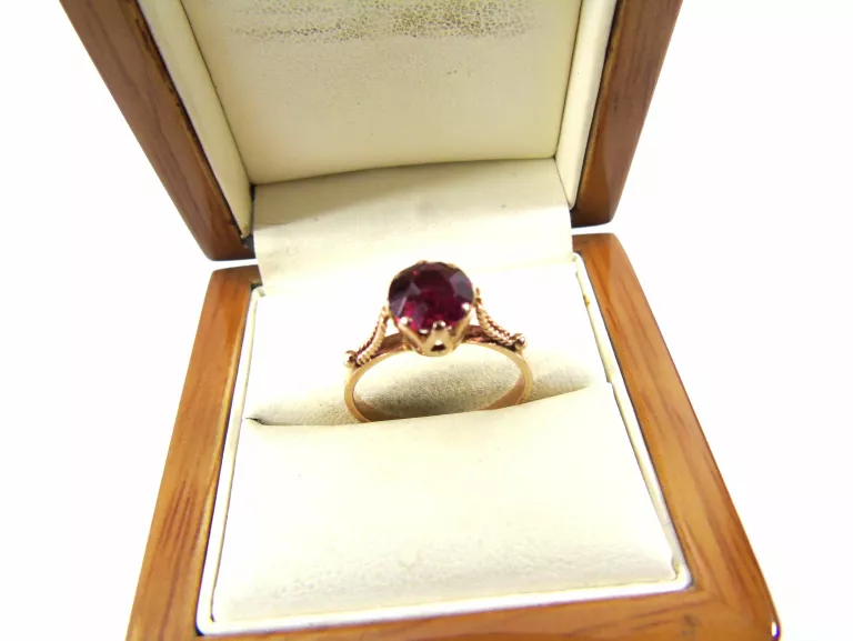 CZERWONY ZŁOTY PIERŚCIONEK PR.585 ROZMIAR 18