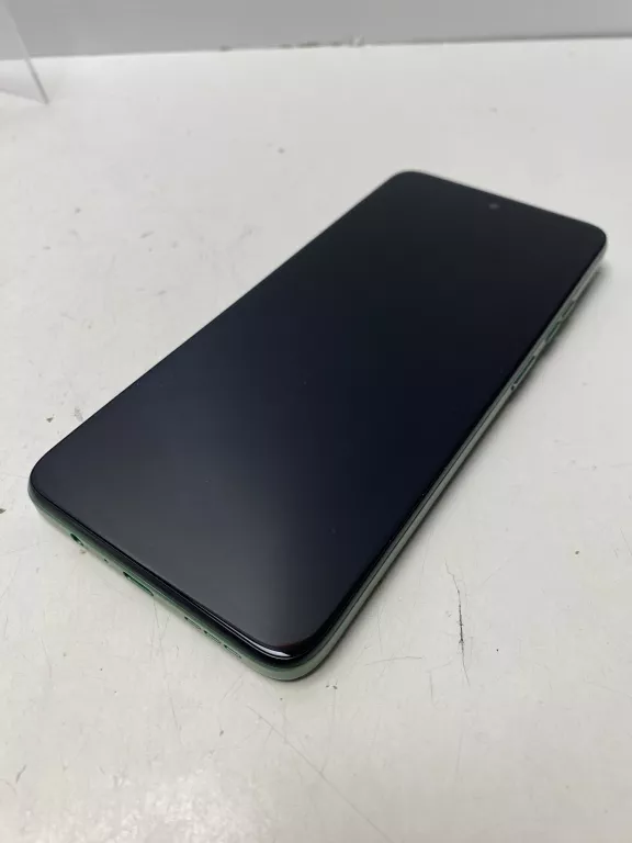 TELEFON MOTO G35 5G 8/128GB