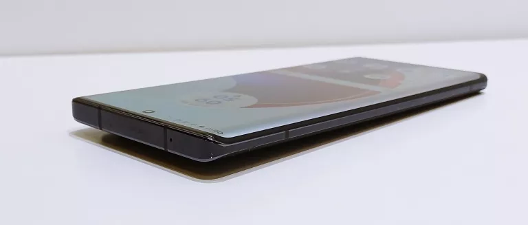 telefon-motorola-edge-30-ultra-12256gb-2sim-przekatna-ekranu-667