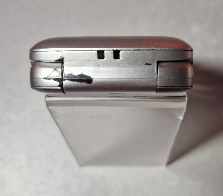 TELEFON MAXCOM MM831