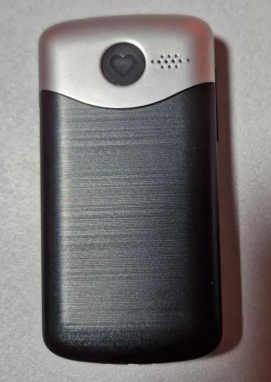 TELEFON MAXCOM MM831