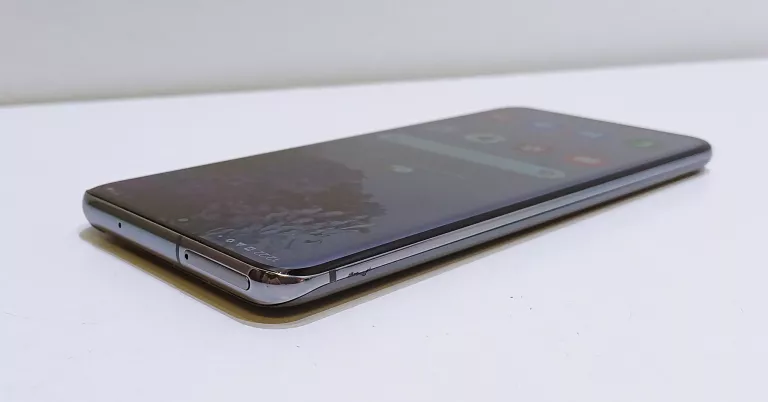 telefon-samsung-s20-5g-12128gb-2sim-kod-producenta-sm-g986bzadeub