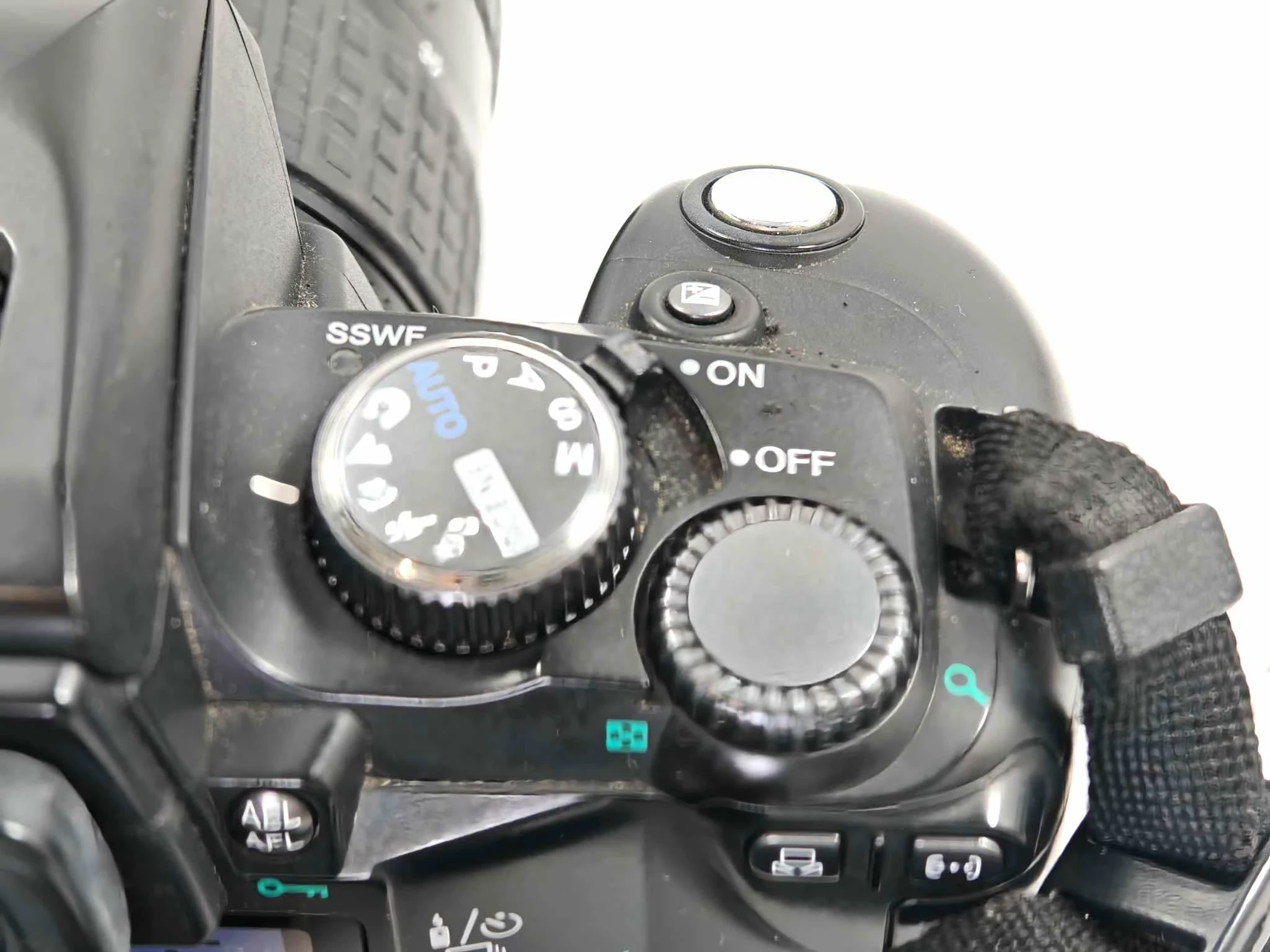 lustrzanka-cyfrowa-olympus-e-500obiektyw-olympus-digital14-45mm-model-olympus-e-500