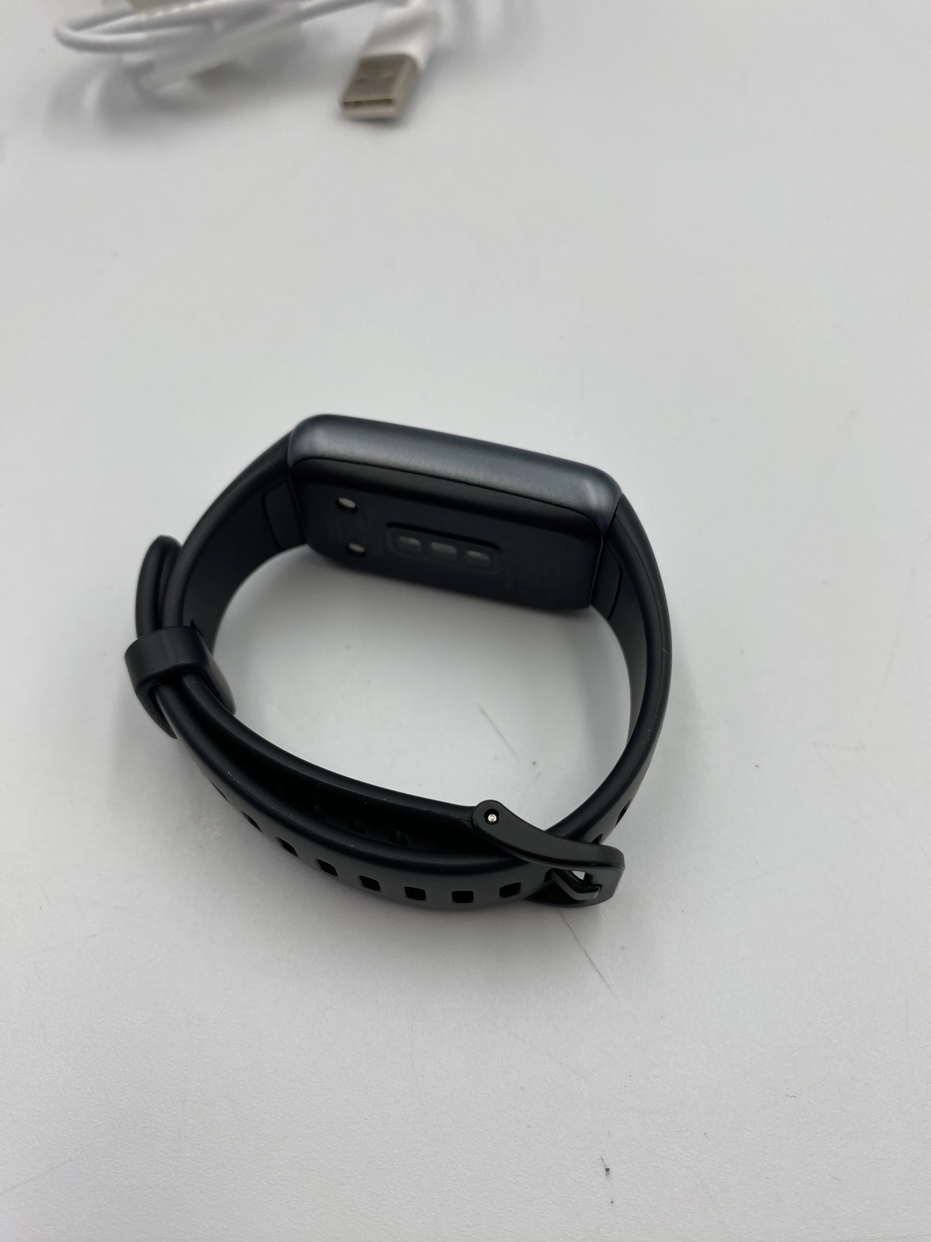 smartwatch-huawei-band-6-ean-gtin-6941487216635