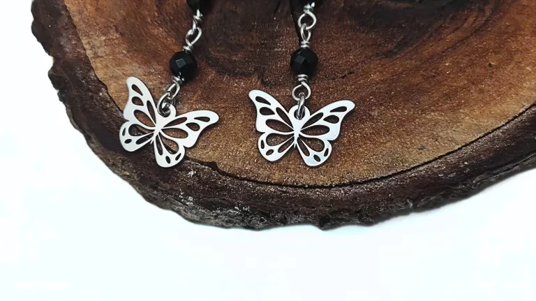 WYJĄTKOWE WISZĄCE KOLCZYKI Z MOTYWEM MOTYLKA -  SREBRO 925 - 1,30G