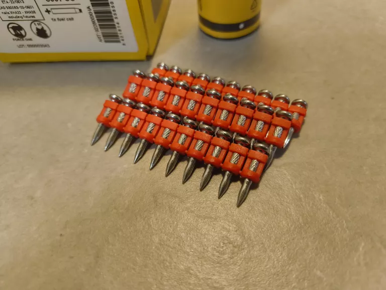 GWOŹDZIE CELO XHA 3X22MM 800SZT +GAZ