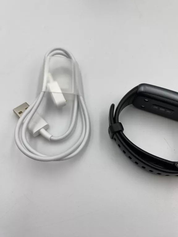 smartwatch-huawei-band-6-rodzaj-231461-360437