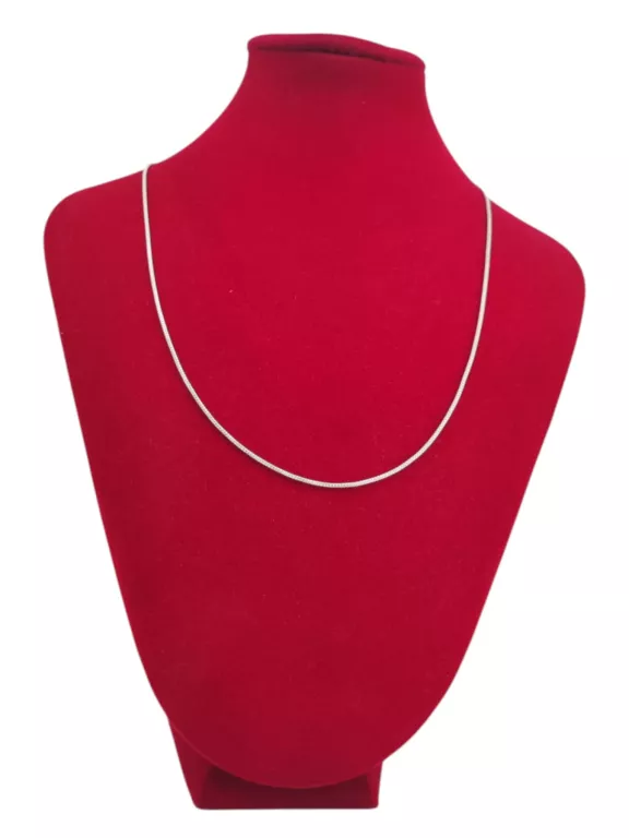 DELIKATNY SREBRNY ŁAŃCUSZEK - KOSTKA 2,93G 925 50CM