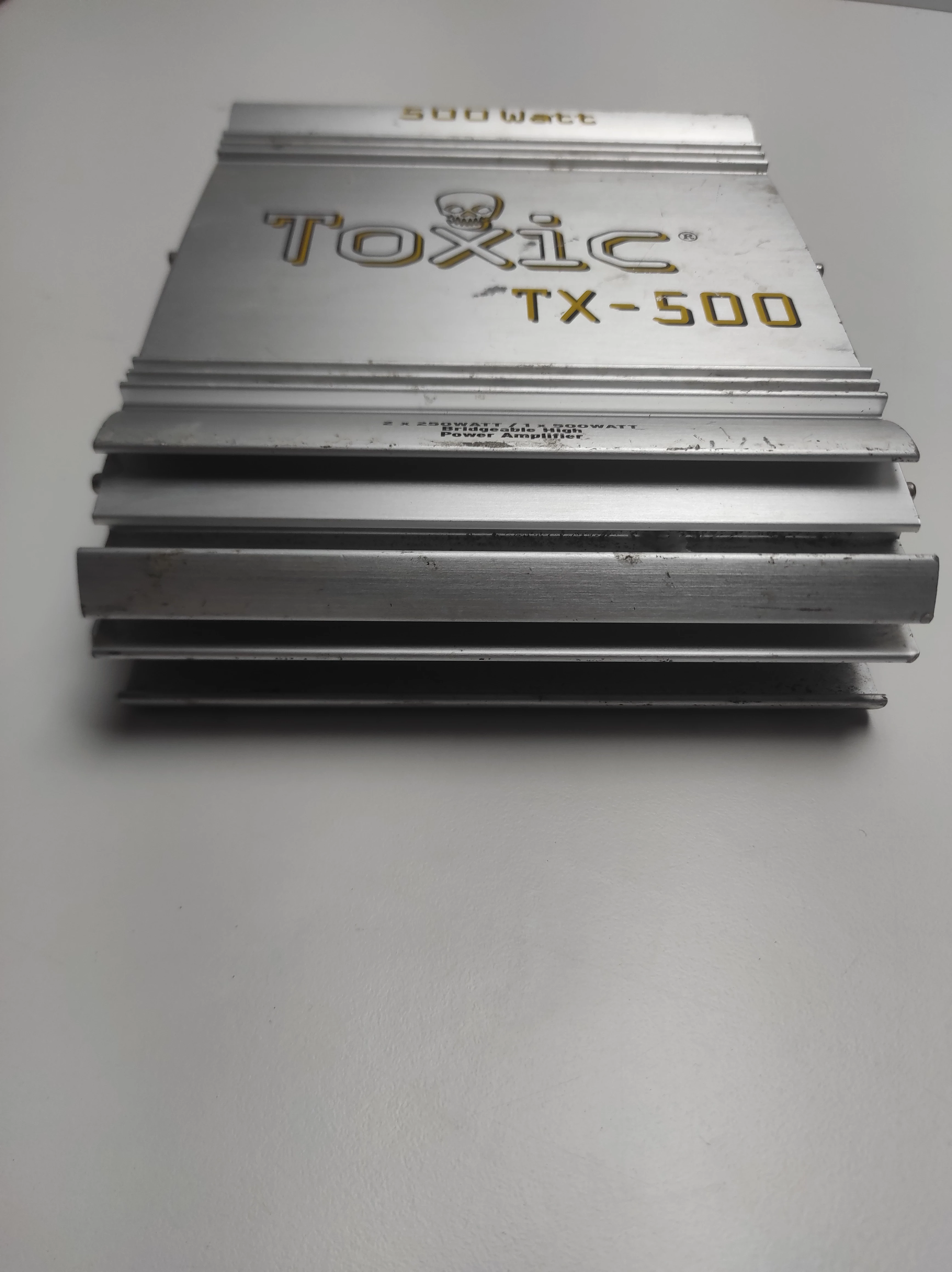 wzmacniacz-toxic-tx-500-stan-11323-2