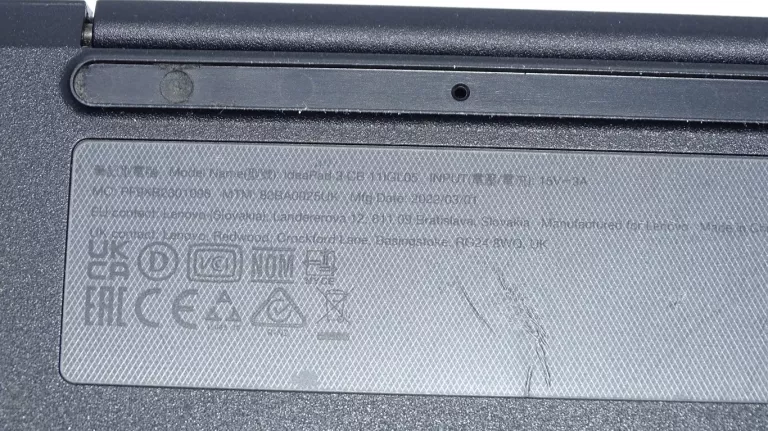 chromebook-lenovo-ideapad-3-cb-11igl05-intel-celeron-n4020-464gb-rodzaj-karty-graficznej-1234-1