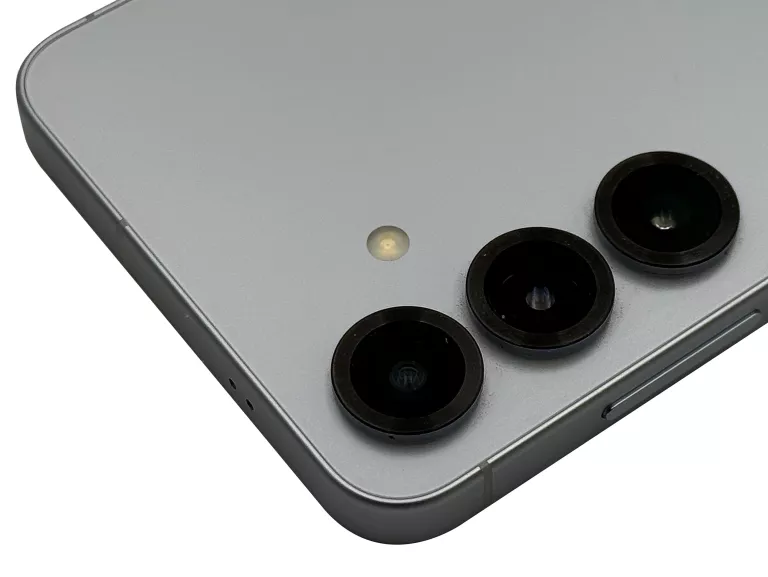 telefon-samsung-galaxy-s25-5g-12128gb-620-120hz-sm-s931-opis-wbudowana-pamiec-202869-214189