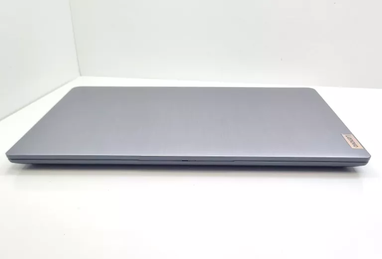 LAPTOP LENOVO IDEAPAD 3 15IAU7 15,6 " INTEL CORE I3 8 GB / 512 GB