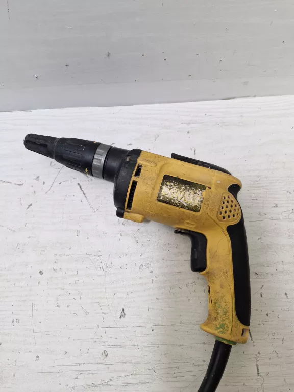 DEWALT WKRĘTARKA SIECIOWA DW274-QS