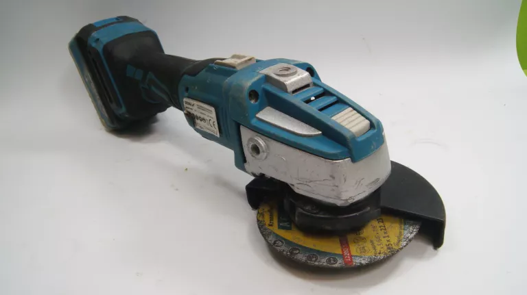 SZLIFIERKA KĄTOWA DEDRA DED7151 +AQ 5,0 AH AKUMULATOROWA BEZSZCZOTKOWA