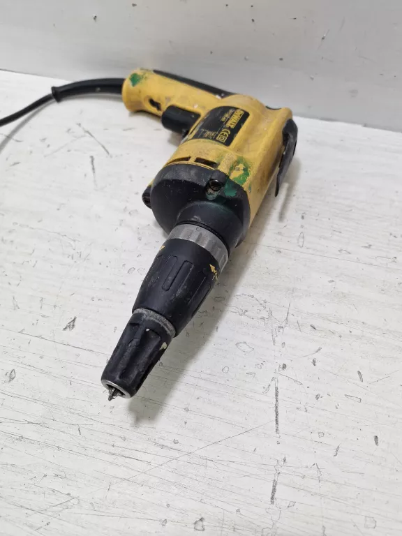 DEWALT WKRĘTARKA SIECIOWA DW274-QS