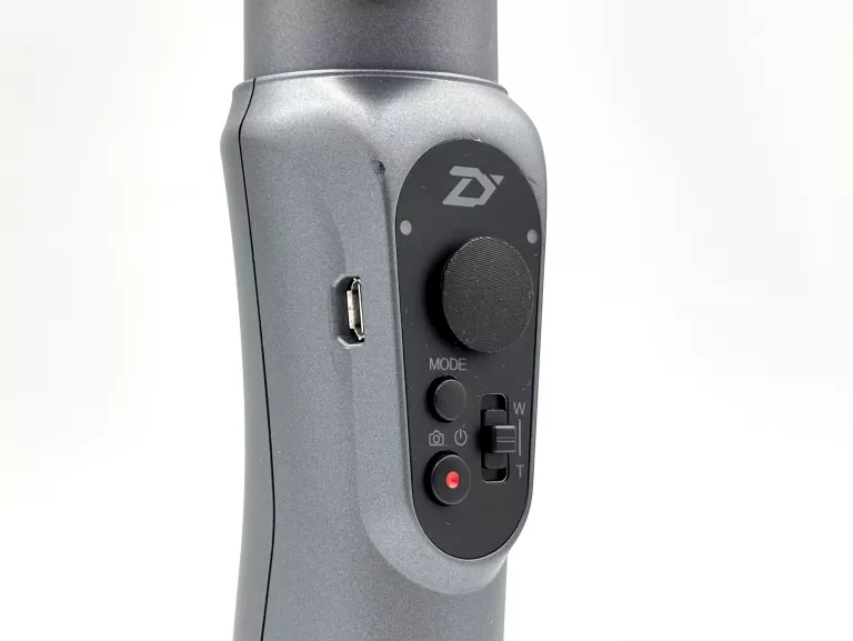 GIMBAL STABILIZATOR ELEKTRONICZNY ZHIYUN SMOOTH-Q + POKROWIEC