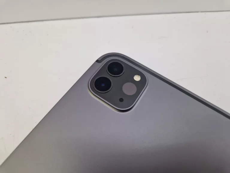 TABLET IPAD 11 PRO 2TH GEN 1TB  PUDEŁKO ANGIELSKA ŁAD + CASE