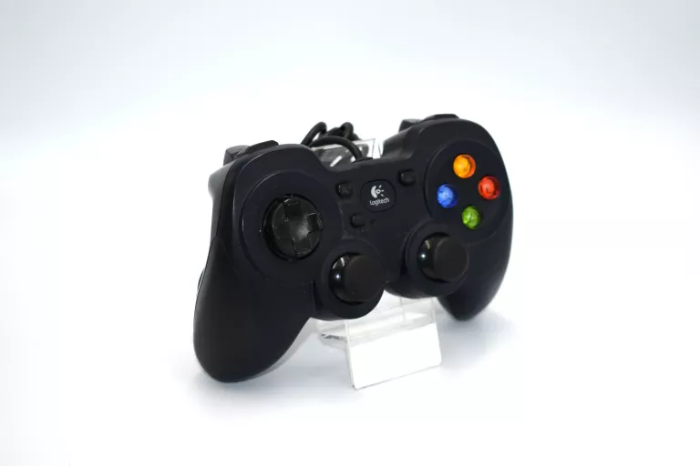 PAD PRZEWODOWY LOGITECH GAMEPAD F310 (PC)