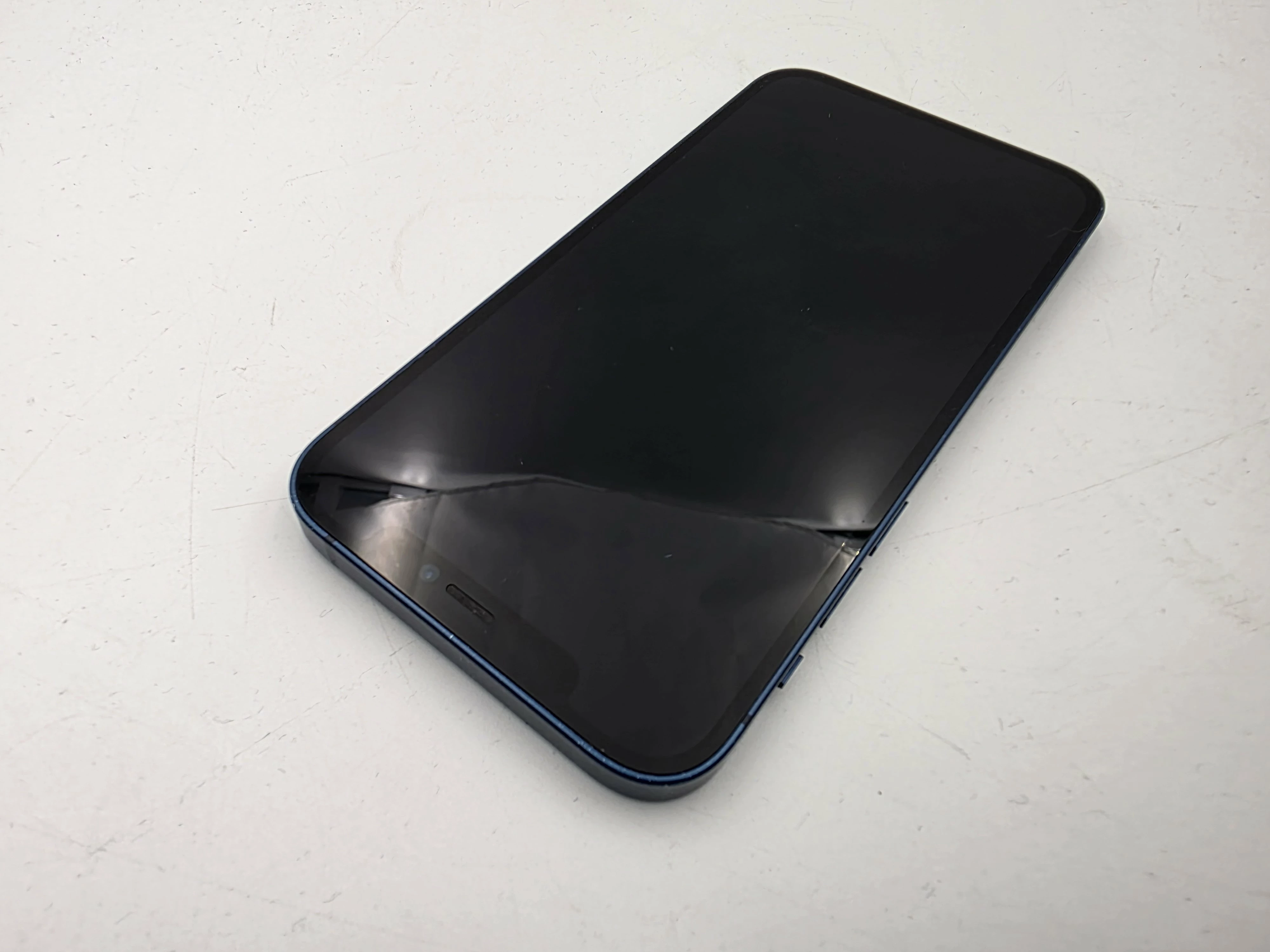 smartfon-apple-iphone-12-5g-64gb-61-mgj53pma-78bateria-wbudowana-pamiec-202869-214193