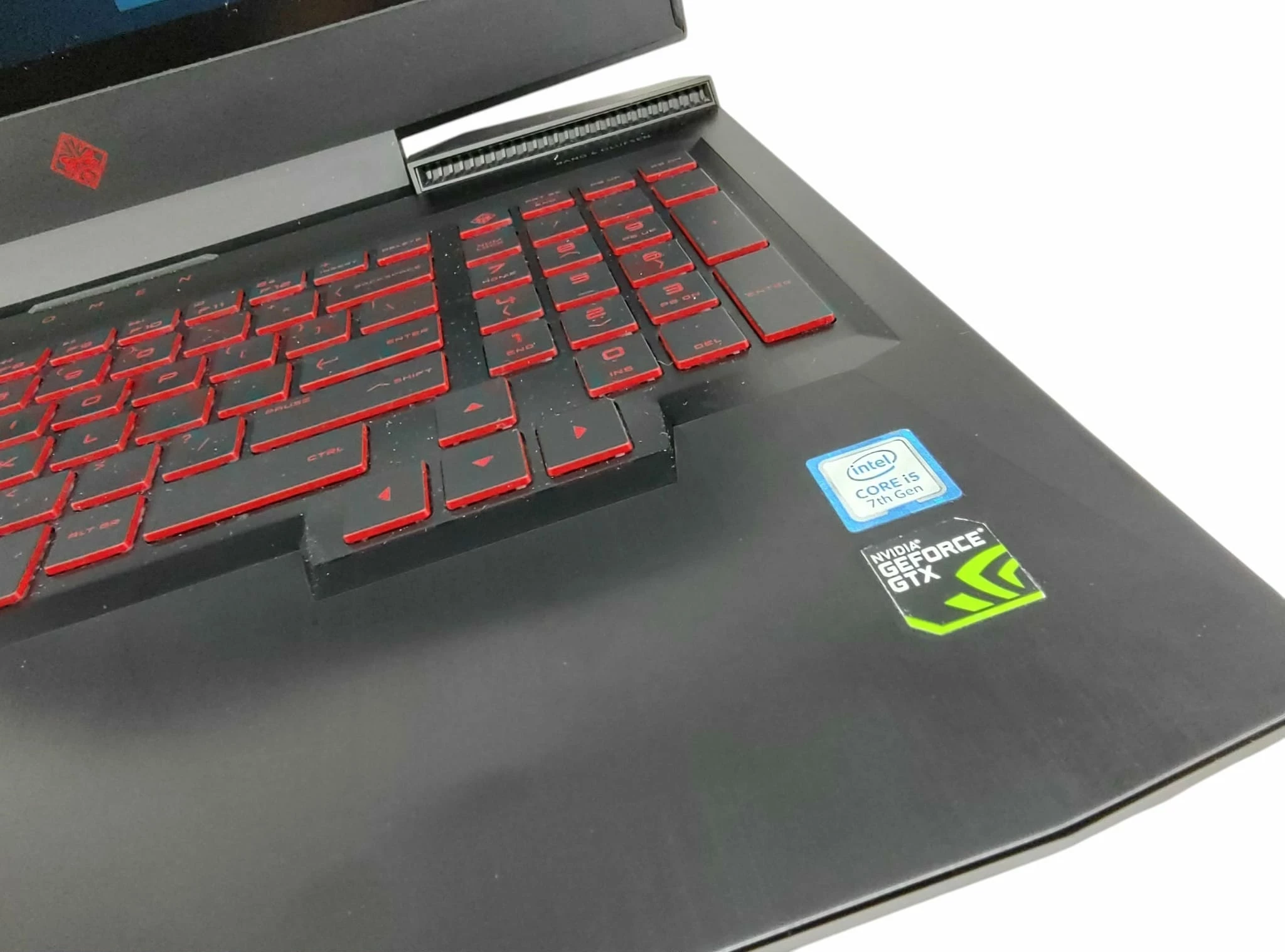 laptop-hp-omen-15-ce008nw-i5-7300hq8gb1tbwin10-gtx1050-rodzaj-karty-graficznej-1234-2