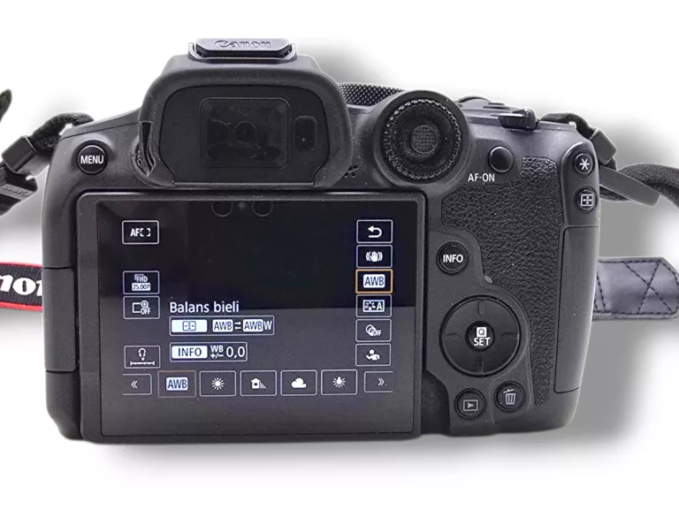 APARAT FOTOGRAFICZNY CANON EOS R7 KORPUS CZARNY