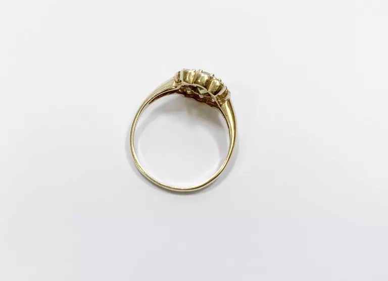 ZŁOTY PIERŚCIONEK - 585 - 3,63 G - R18