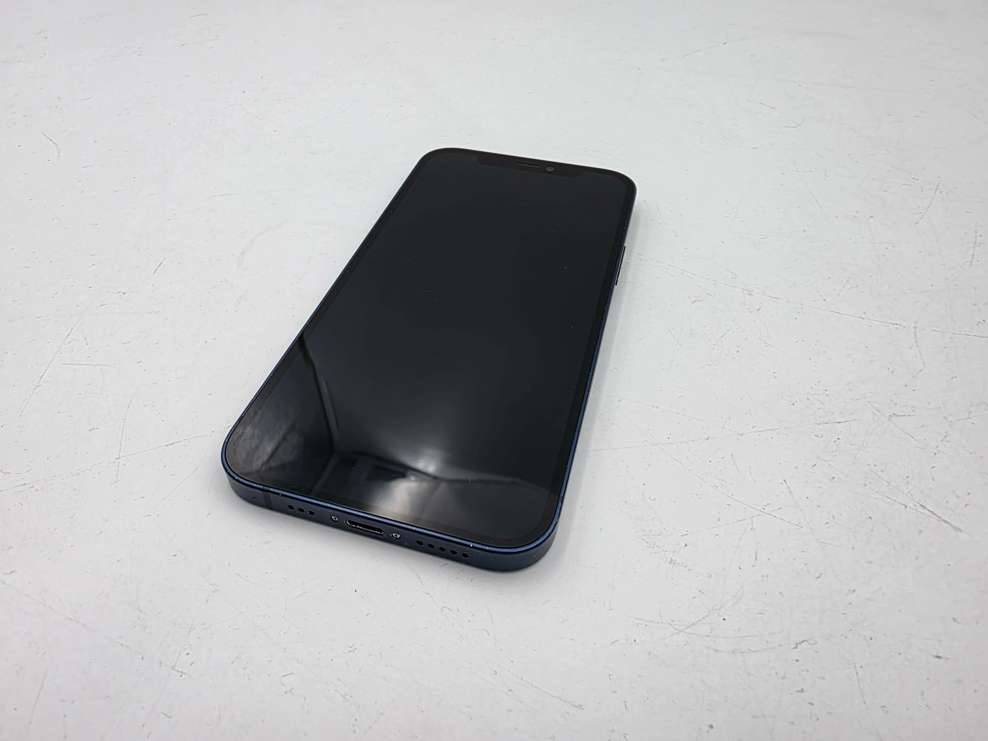 smartfon-apple-iphone-12-5g-64gb-61-mgj53pma-78bateria-farbiarska-22e-mosina