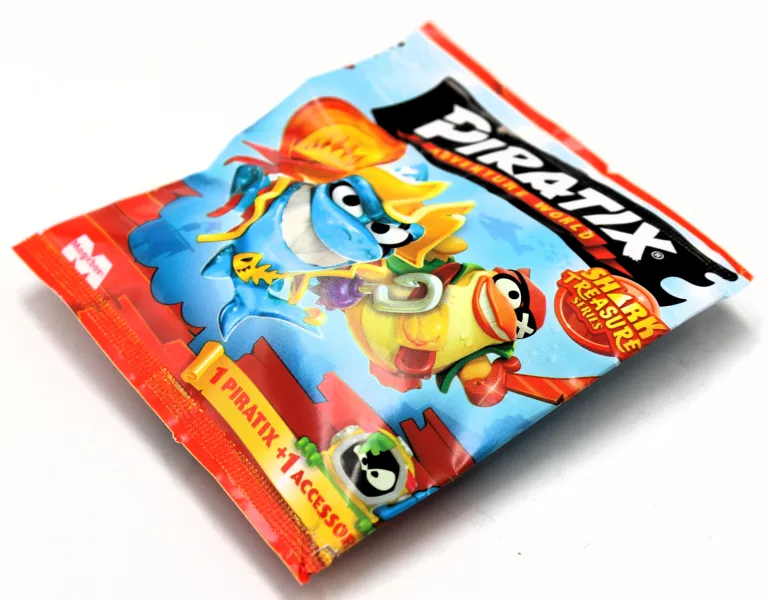SASZETKA Z FIGURKĄ PIRATIX SHARK TREASURE 1SZT. MAGICBOX