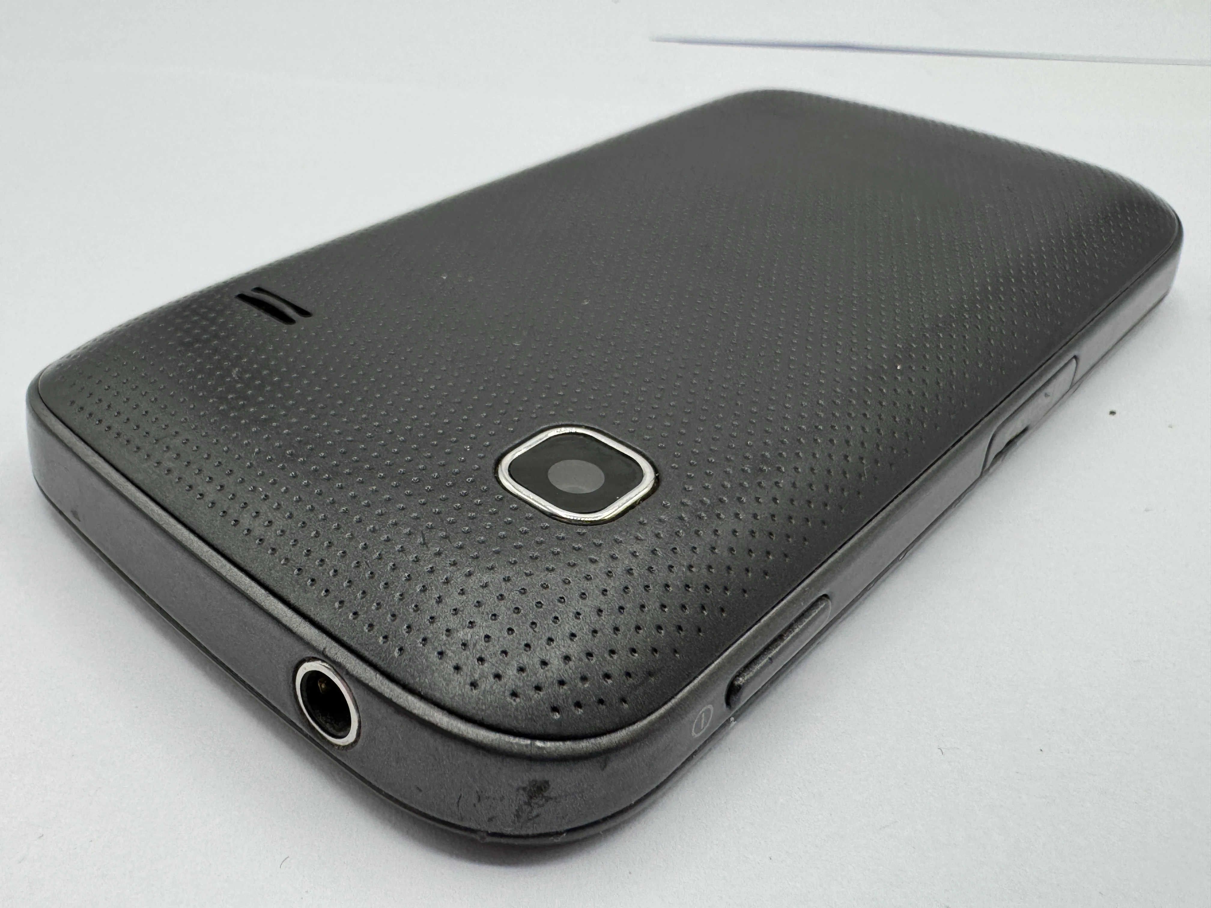 telefon-samsung-gt-s5660-gio-kod-producenta-gt-s5660