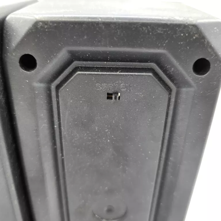 ZESTAW GŁOŚNIKÓW 2.0 BATTLETRON 75.017.56 5W CZARNY