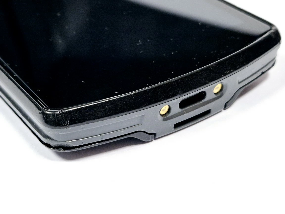 telefon-terminal-mobilny-skaner-urovo-dt50-4gb64gb-product-id-eb1cb7da-6547-4e44-8164-b21b0009afb6