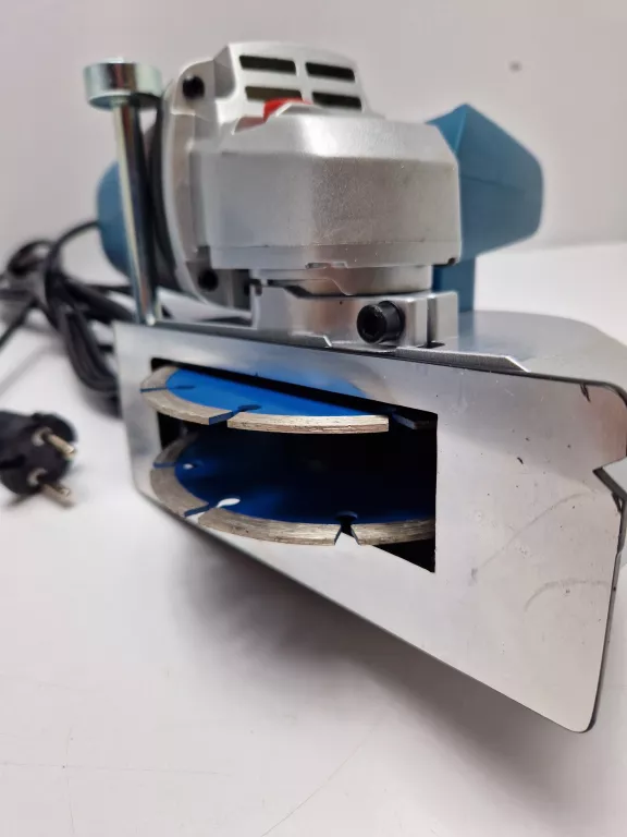 BRUZDOWNICA DO ŚCIAN ERBAUER EWC1500 1500 W