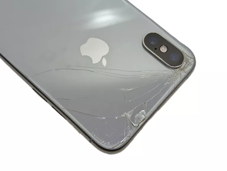 TELEFON IPHONE XS BATERIA 78%