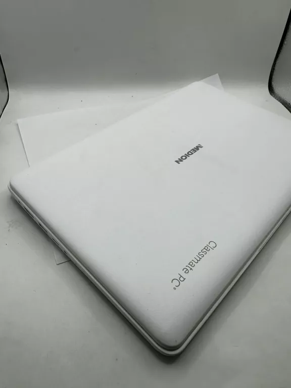 LAPTOP MEDION BIAŁY E11201 11,6 " INTEL CELERON N3450 4 GB / 64 GB